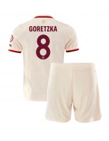 Bayern Munich Leon Goretzka #8 Tredjedraktsett Barn 2024-25 Korte ermer (+ bukser)